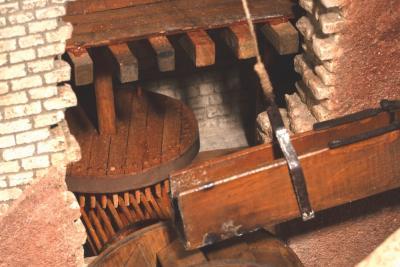 engrenages en bois - Agrandir l'image 7 sur 7, fenêtre modale