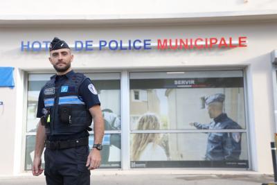 Agrandir l'image 2 sur 3, fenêtre modale