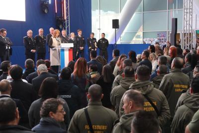 Agrandir l'image 9 sur 12, fenêtre modale