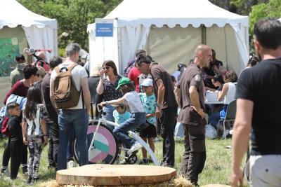 Agrandir l'image 3 sur 15, fenêtre modale