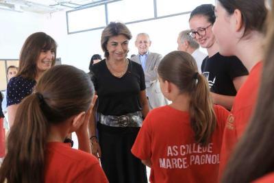 Agrandir l'image 2 sur 9, fenêtre modale