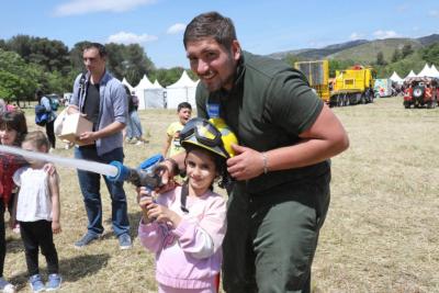 Agrandir l'image 13 sur 15, fenêtre modale