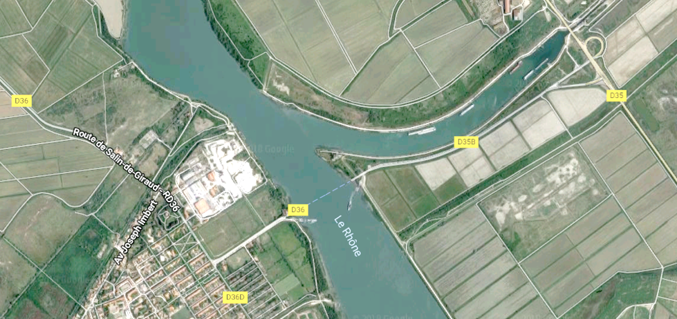 Rd 35b - Franchissement du Rhône par un pont entre Salin-de-Giraud et Port-Saint-Louis-du-Rhône